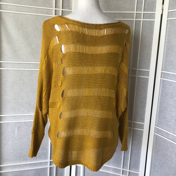 NWOT🌟Open Crochet Mustard Sweater - Picture 4 of 8